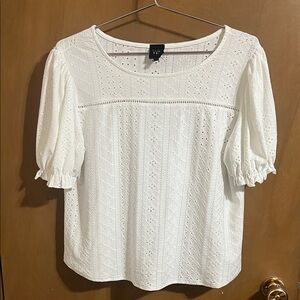 W5 White Eyelet Blouse with Puff Sleeves